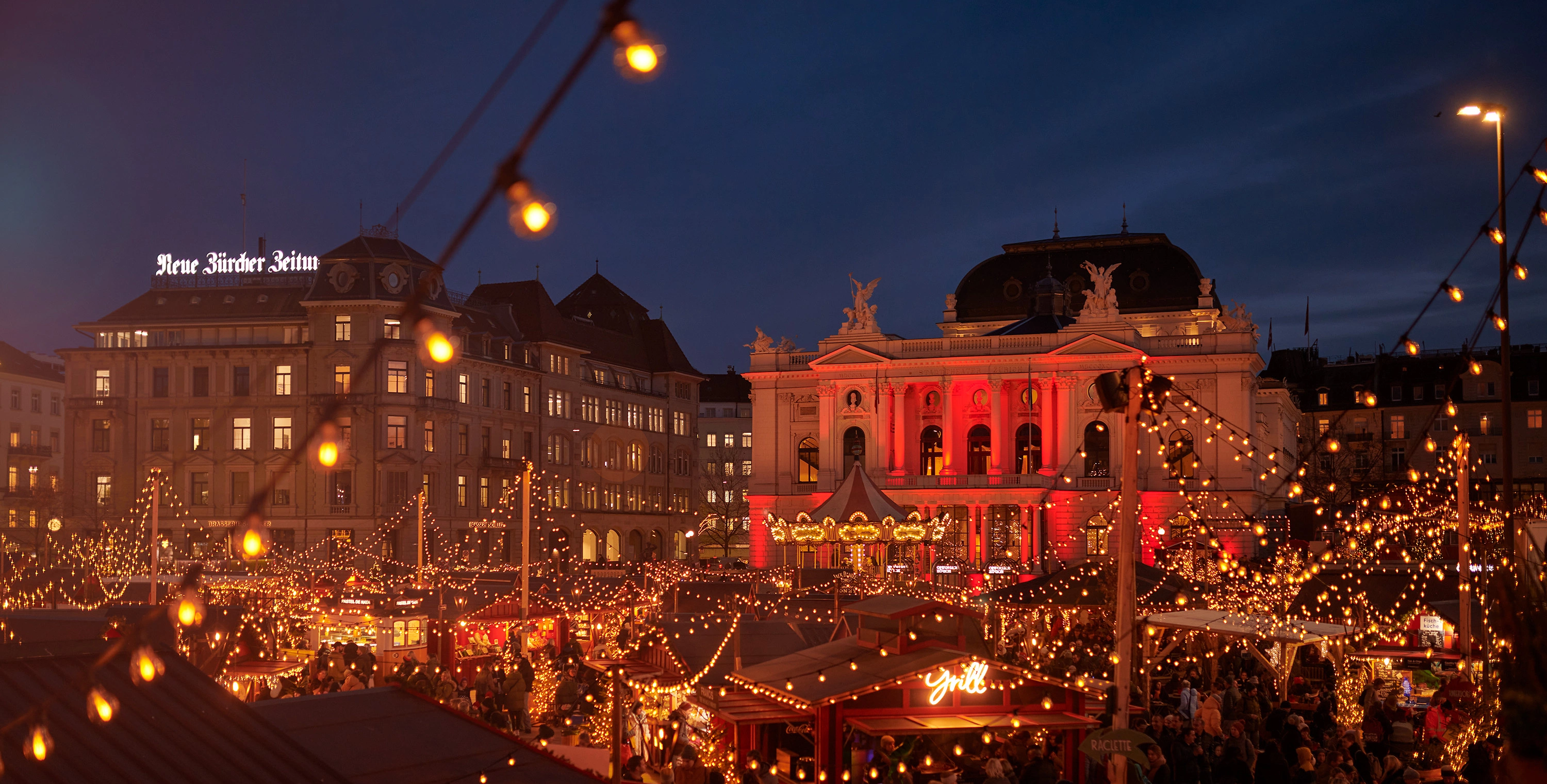 Zurich Bellevue Christmas Market Hero Shot